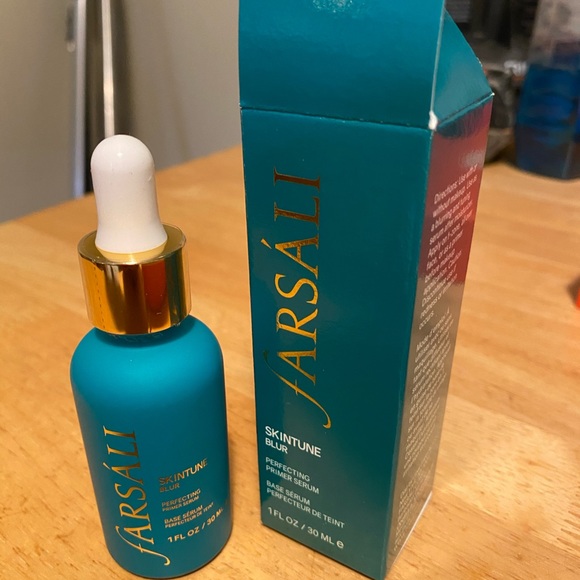 Farsali SkinTune Blur - Picture 3 of 3